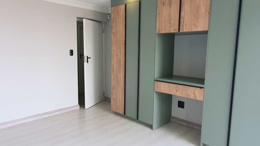 3 Bedroom Property for Sale in Dana Bay Western Cape